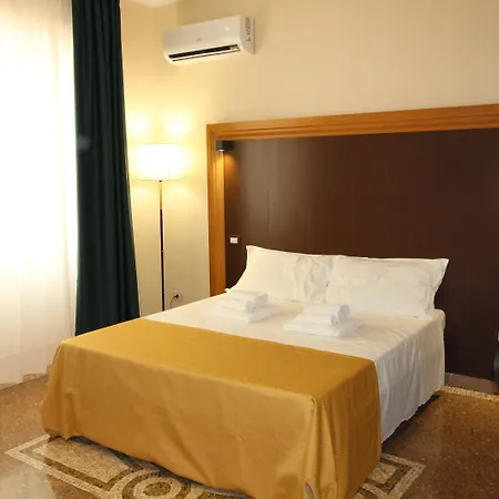 Jayro Smart Centro Hotel *