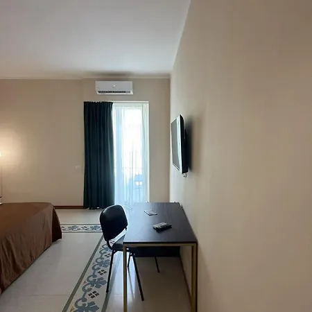 Jayro Smart Centro * Gallipoli